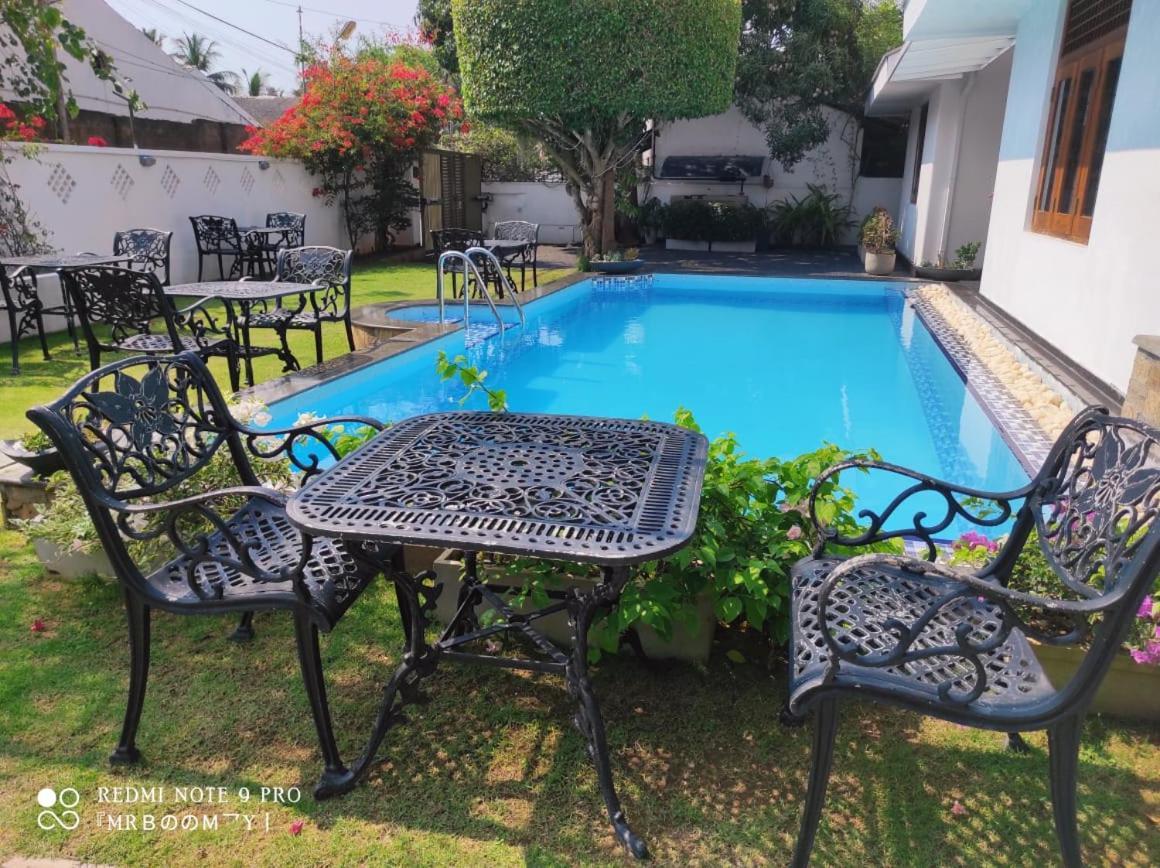 Suriya Arana Negombo Exterior foto
