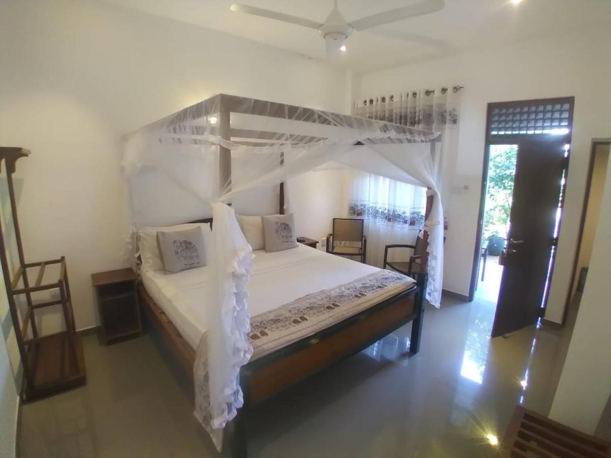 Suriya Arana Negombo Exterior foto