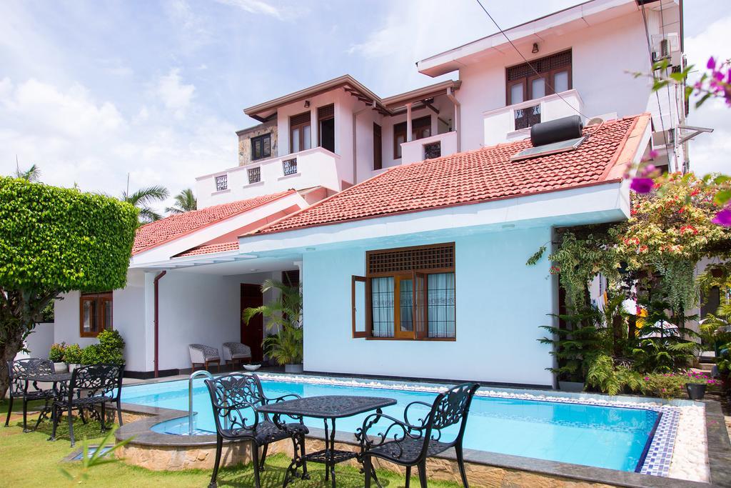 Suriya Arana Negombo Exterior foto