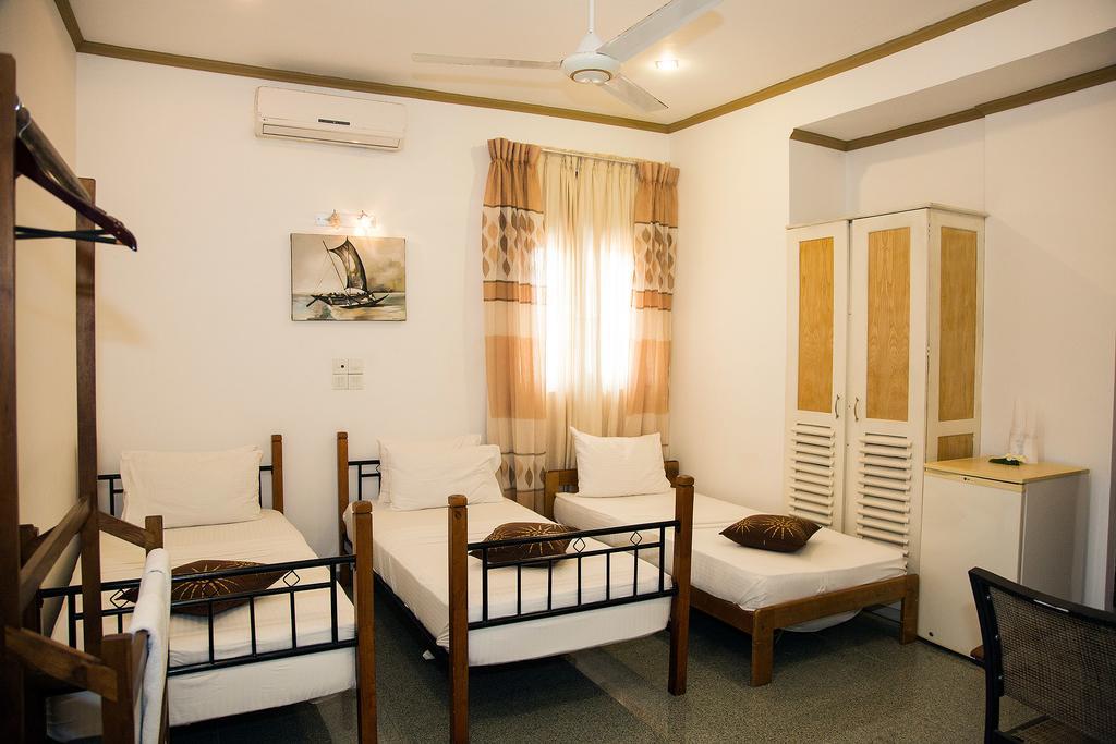 Suriya Arana Negombo Exterior foto
